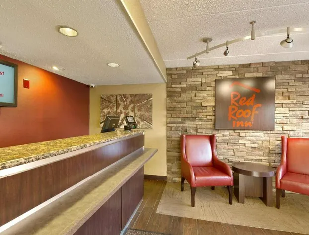 Red Roof Inn Detroit - Roseville/ St Clair Shores hotel detail image 4