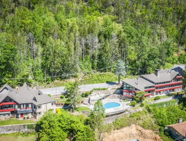 Chalet Inn hotel detail image 2