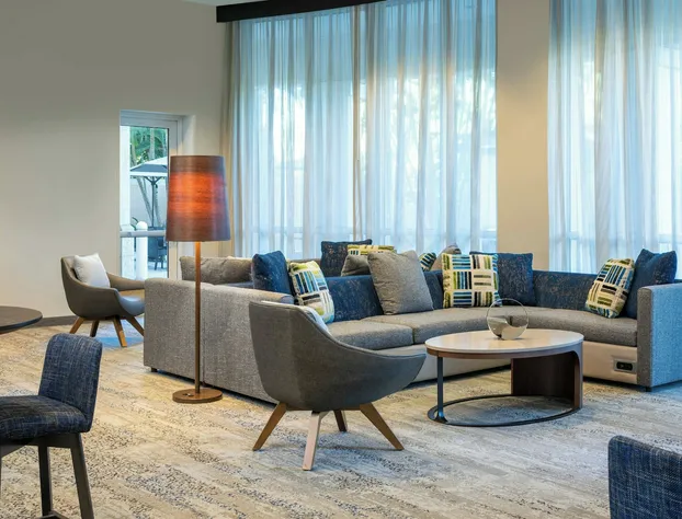 Courtyard by Marriott Fort Lauderdale Airport & Cruise Port hotel detail image 3