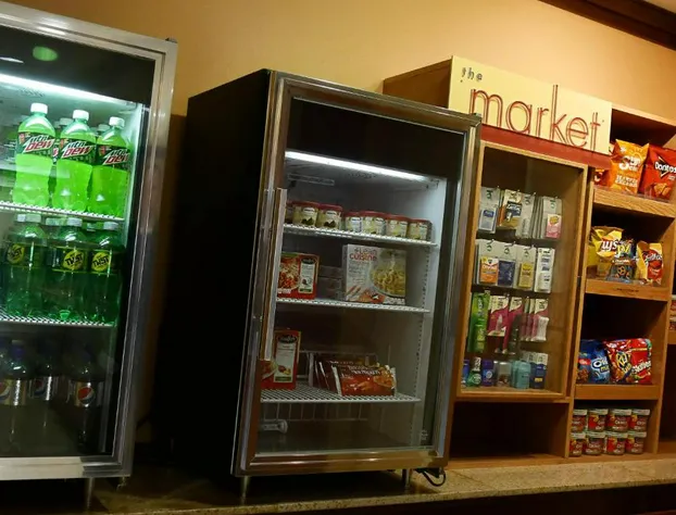 Fairfield Inn & Suites by Marriott Mt. Vernon Rend Lake hotel detail image 1