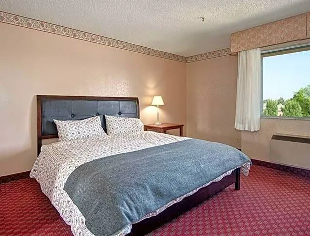 Stanton Inn & Suites hotel detail image 3