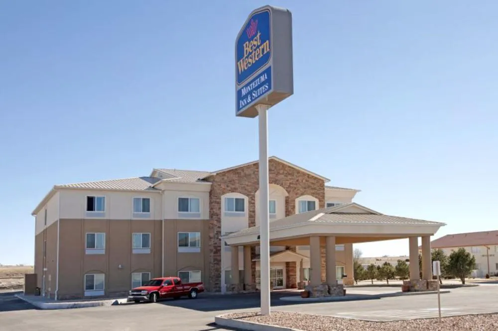 Best Western Plus Montezuma Inn & Suites hotel hero