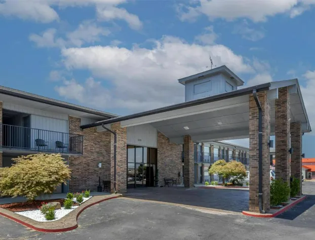 SureStay Plus Hotel By Best Western Poteau hotel detail image 2