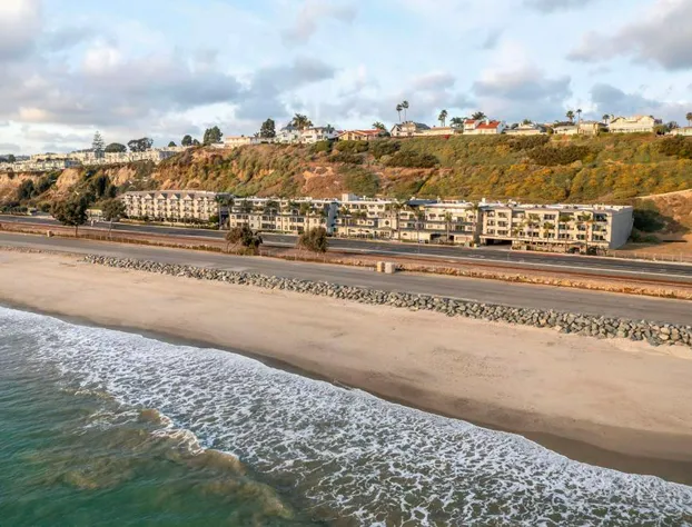 Hilton Vacation Club Riviera Beach & Shores hotel detail image 4