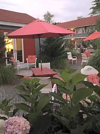 Red Horse Inn hotel detail image 2