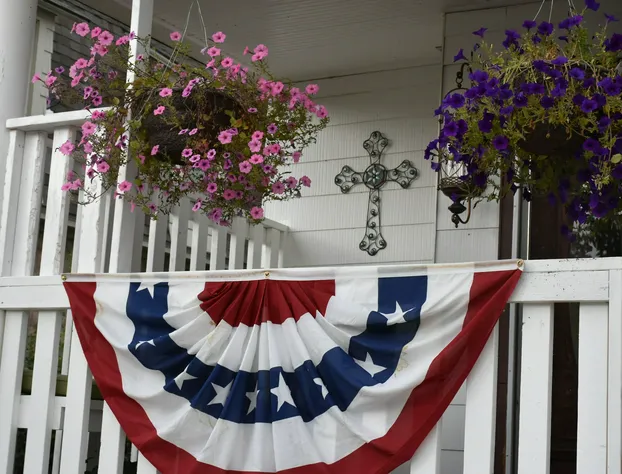 Victorian Inn & Carriage House hotel detail image 1