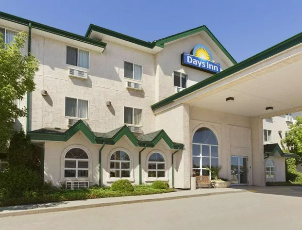 Days Inn by Wyndham Steinbach hotel detail image 3