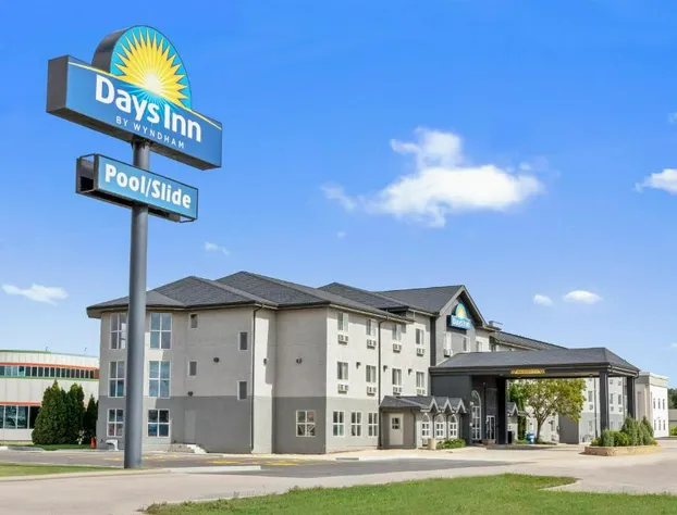 Days Inn by Wyndham Steinbach hotel detail image 2