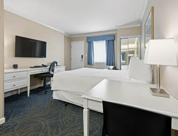 Glenwood Inn & Suites hotel detail image 1