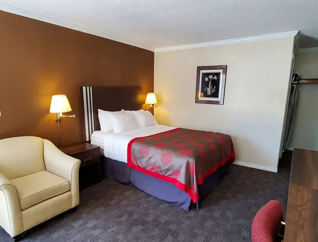 Grand Forks Inn hotel detail image 3