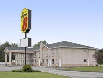 Days Inn by Wyndham Taber hotel hero