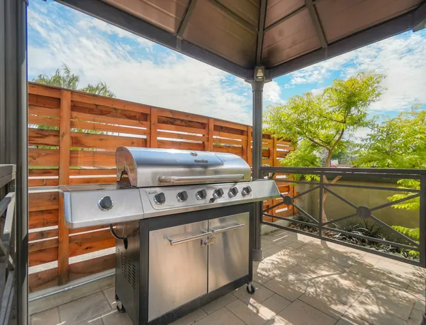 Blue Lakes Inn & Extended Stay hotel detail image 2