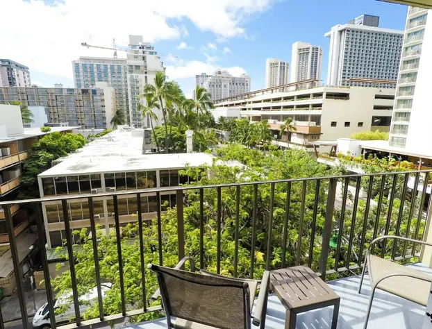 Ohia Waikiki Studio Suites hotel detail image 3