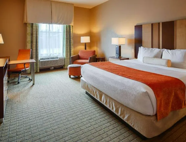 Best Western Plus Flatonia Inn hotel detail image 2