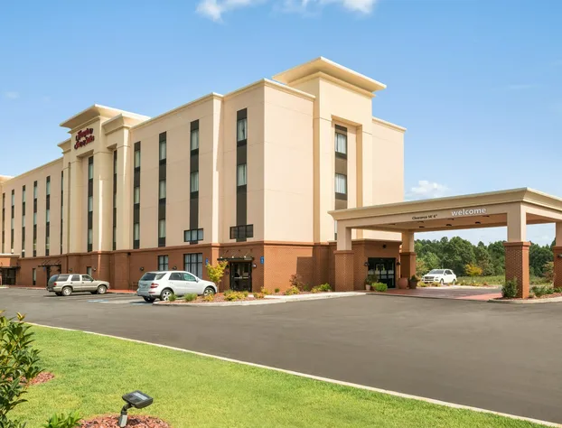 Hampton Inn & Suites Lavonia hotel detail image 1