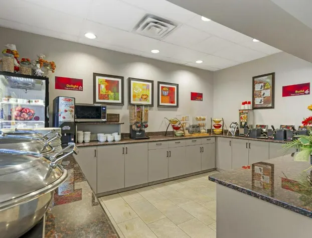 Best Western Plus Pembina Inn & Suites hotel detail image 4