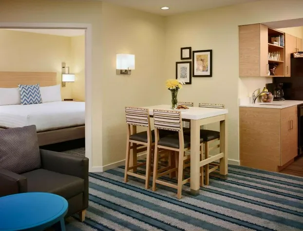 Sonesta ES Suites Somerset hotel detail image 1