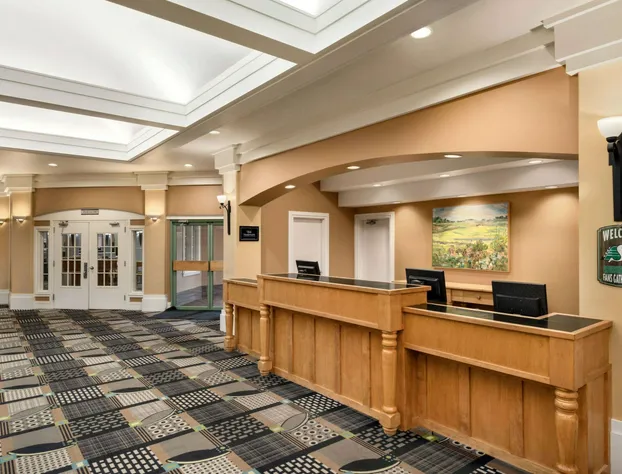 Royal Hotel Regina, Trademark Collection by Wyndham hotel detail image 2