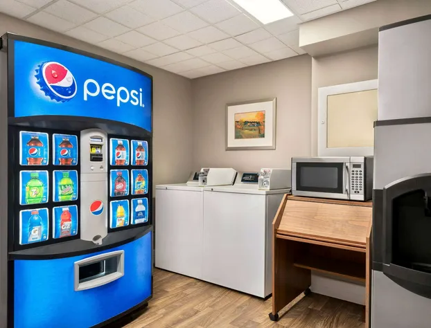 Royal Hotel Regina, Trademark Collection by Wyndham hotel detail image 4