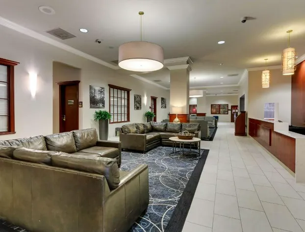 DoubleTree by Hilton St. Louis Forest Park hotel detail image 4