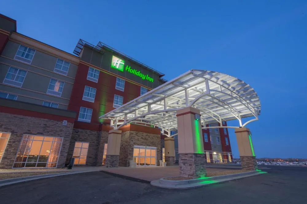 Holiday Inn Bismarck by IHG hotel hero