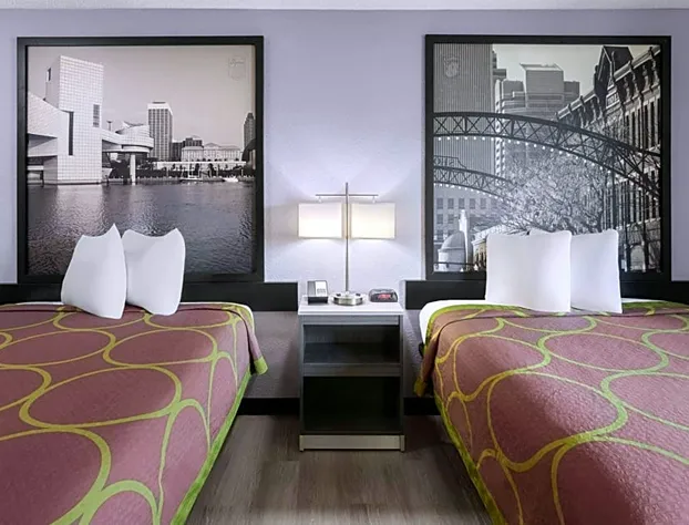 Super 8 by Wyndham Copley Akron hotel detail image 3