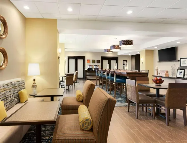 Hampton Inn Kennewick at Southridge hotel detail image 3