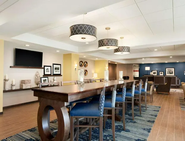 Hampton Inn Kennewick at Southridge hotel detail image 4