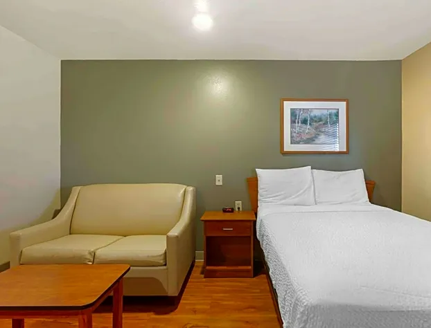 Extended Stay America Select Suites - Kansas City - Stadium hotel detail image 4