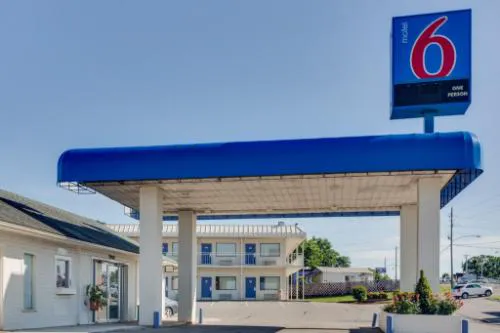 Motel 6-Fayetteville AR hotel detail image 1