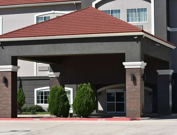 La Quinta Inn & Suites by Wyndham Kyle - Austin South hotel detail image 3