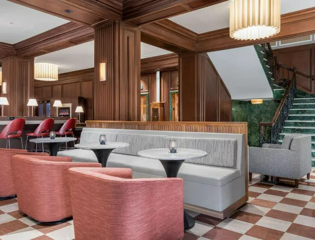 Courtyard by Marriott St. Louis Downtown/Convention Center hotel detail image 4