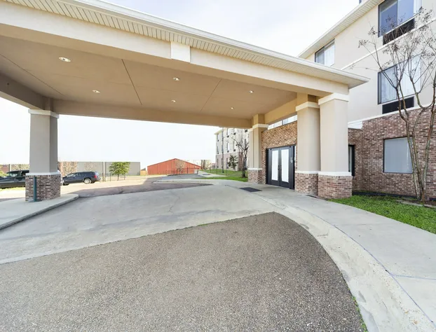 Ramada by Wyndham Jackson MS hotel detail image 4