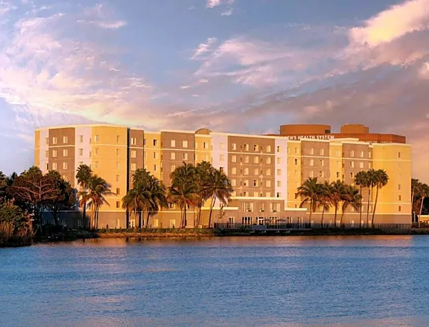 Homewood Suites by Hilton Miami-Airport/Blue Lagoon hotel detail image 1