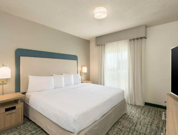 Homewood Suites by Hilton Miami-Airport/Blue Lagoon hotel detail image 4
