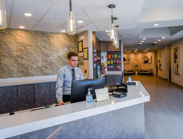 Euro Suites Hotel hotel detail image 3