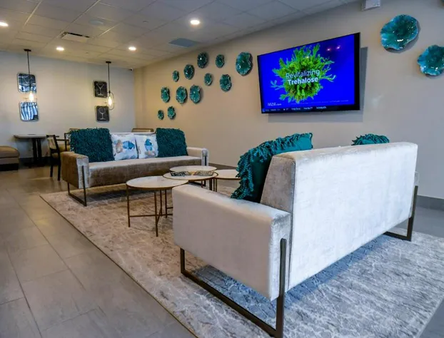 Euro Suites Hotel hotel detail image 4