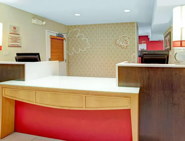 MainStay Suites Northbrook Wheeling hotel detail image 1