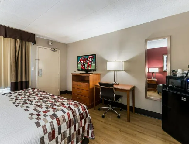 Red Roof Inn Morton Grove hotel detail image 2