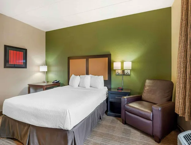 Extended Stay America Select Suites - Chicago - Lisle hotel detail image 4