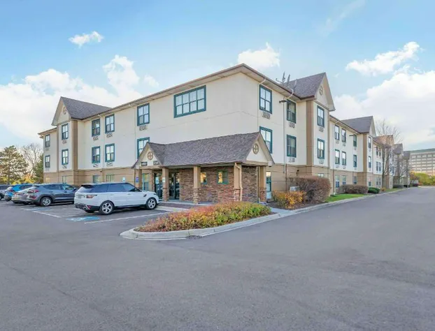 Extended Stay America Select Suites Chicago Downers Grove hotel detail image 3