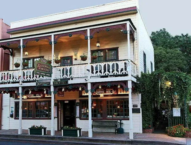 Historic National Hotel & Restaurant hotel detail image 1