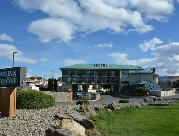 Cedars Inn hotel detail image 3