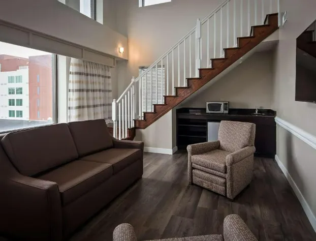 Best Western Plus Coastline Inn hotel detail image 4