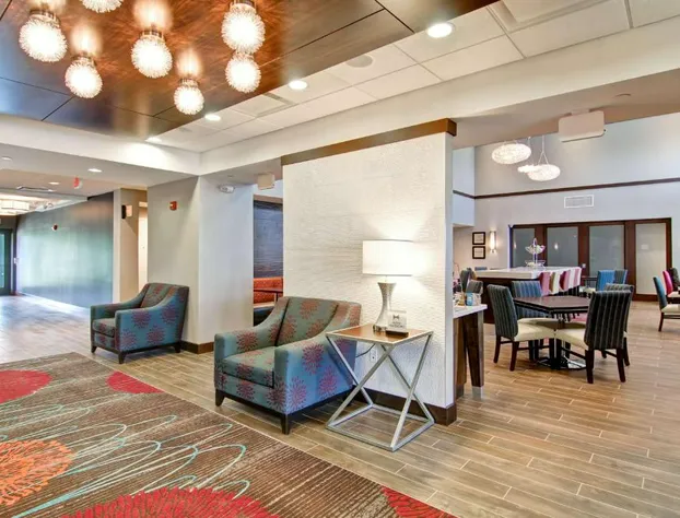 Hampton Inn & Suites Detroit/Troy hotel detail image 3