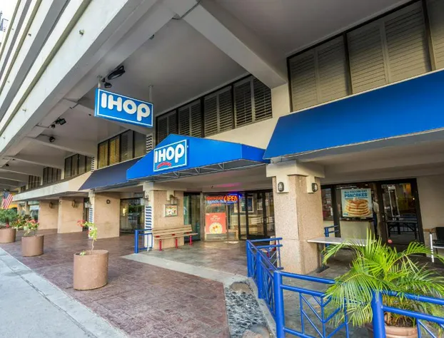 Aqua Palms Waikiki hotel detail image 1