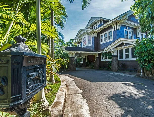 Manoa Valley Inn hotel detail image 1