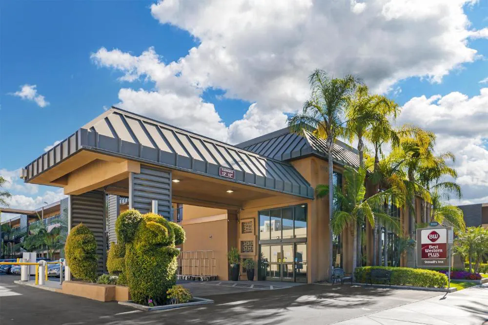 Best Western Plus Stovall's Inn hotel hero