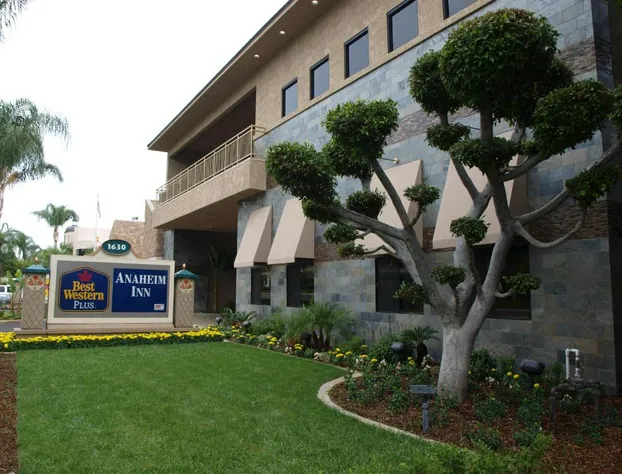 Best Western Plus Anaheim Inn hotel detail image 1