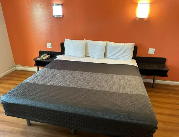 Beachside Inn Motel hotel detail image 2